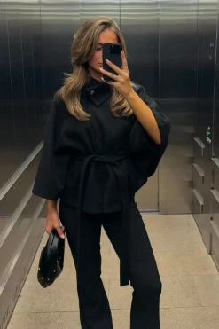 Gina Tricot 14+ belted cape Zwart