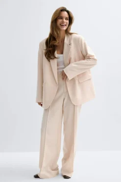 Gina Tricot Back high slit blazer Roze