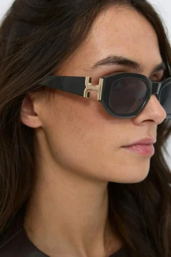New Gina Tricot Bold sunglasses Zwart