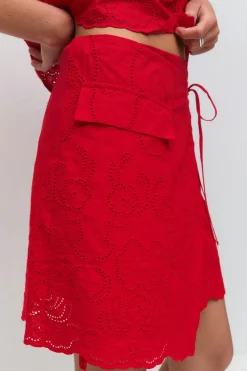 Outlet Gina Tricot Broderie anglaise mini skirt Rood