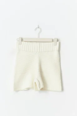 Online Gina Tricot Chunky knitted shorts Wit
