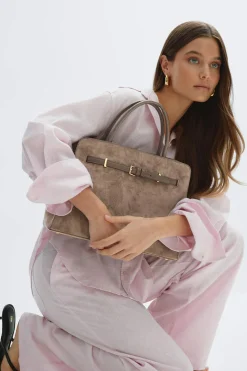 New Gina Tricot Classic tote bag Beige