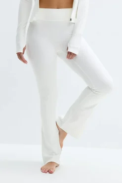 Hot Gina Tricot Flare yoga tights Wit