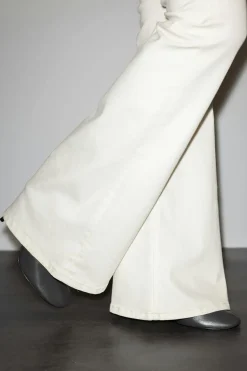 Hot Gina Tricot Glow low flare jeans Wit