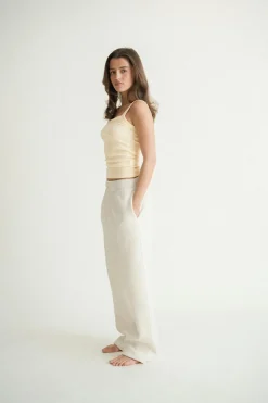 Outlet Gina Tricot Iconic sweatpants Geel