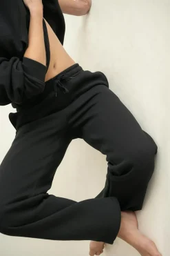 Best Gina Tricot Iconic sweatpants Zwart