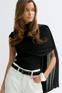 Discount Gina Tricot Knitted cape top Zwart