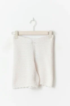 Gina Tricot Knitted crochet shorts Wit