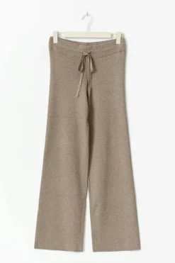 New Gina Tricot Knitted loungewear trousers Beige