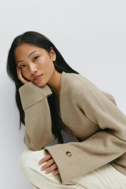 Clearance Gina Tricot Knitted sculptured cardigan Beige