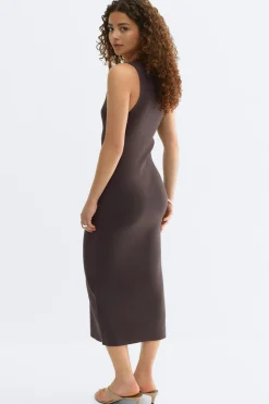 Gina Tricot Knitted vest dress Bruin