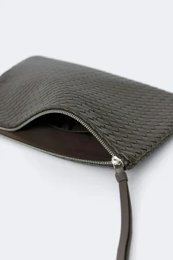 Gina Tricot Laptop case Bruin