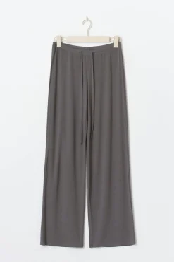 Gina Tricot Low waist loungewear trousers Grijsv