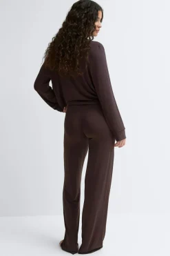 Discount Gina Tricot Low waist loungewear trousers Bruin