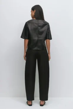 New Gina Tricot Mid waist barrel trousers Zwart