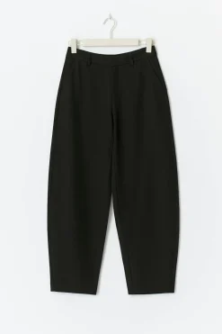 New Gina Tricot Mid waist barrel trousers Zwart