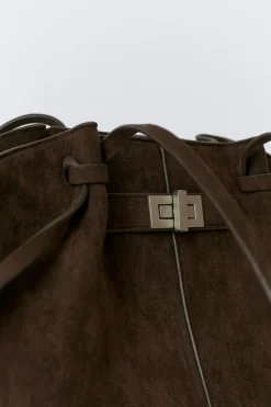 Gina Tricot Midi long strap bag Bruin