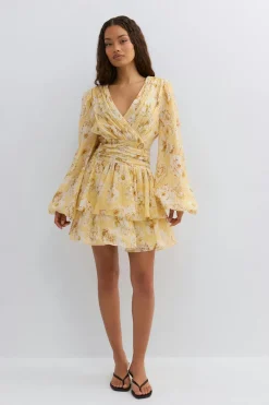 Discount Gina Tricot Mini dress Geel