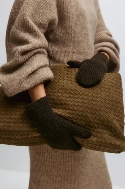 Hot Gina Tricot Mittens Bruin