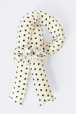 Discount Gina Tricot No heat curler Zwart