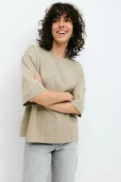 New Gina Tricot Perfect boxy tee Groen