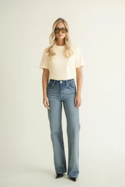 Gina Tricot Perfect tee Geel