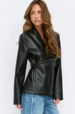 Online Gina Tricot Pu wrap blazer Zwart