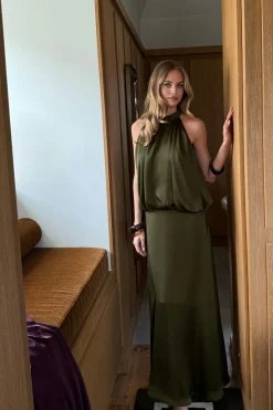 Gina Tricot Satin halterneck maxi dress Groen