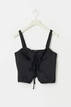 Outlet Gina Tricot Satin singlet Zwart