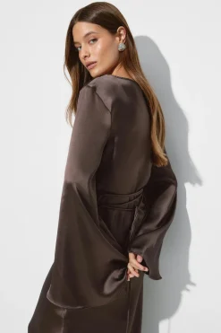 Clearance Gina Tricot Satin wide sleeve maxi dress Bruin