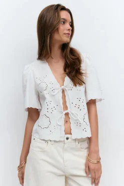 Discount Gina Tricot Scallop edge blouse Wit