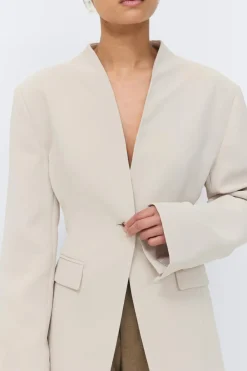 Clearance Gina Tricot Shaped blazer Beige