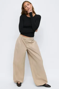 New Gina Tricot Slim fit long sleeve top Zwart