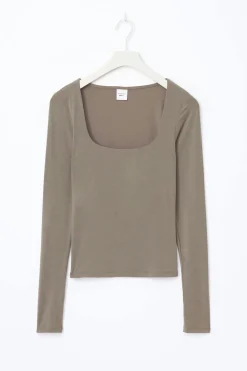 Discount Gina Tricot Slim fit scoop neck top Beige