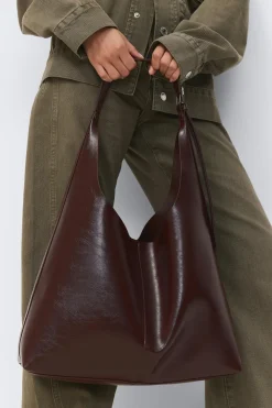 New Gina Tricot Slouchy bag Bruin
