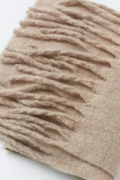 Best Gina Tricot Soft chunky scarf Beige