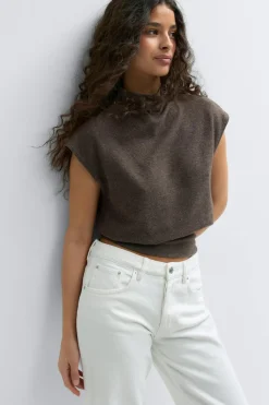 Clearance Gina Tricot Soft funnel neck top Bruin