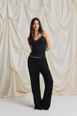 Online Gina Tricot Soft lace loungewear singlet Zwart