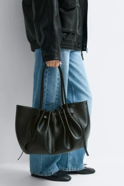 Sale Gina Tricot Strap detail bag Zwart
