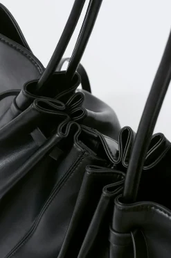 Sale Gina Tricot Strap detail bag Zwart