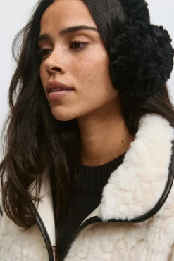 Online Gina Tricot Teddy ear muffs Zwart