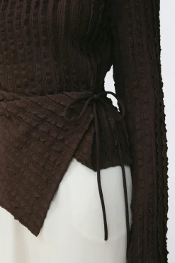 Online Gina Tricot Textured tie detail top Bruin