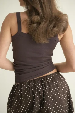 Hot Gina Tricot Tight fit rib singlet Bruin