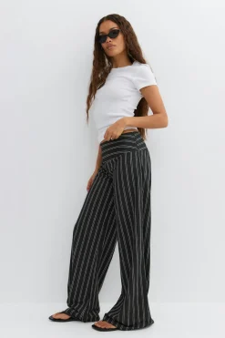 Clearance Gina Tricot Wide leg trousers Zwart