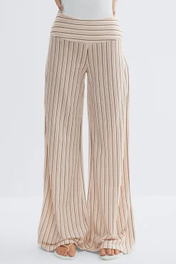 Sale Gina Tricot Wide leg trousers Roze