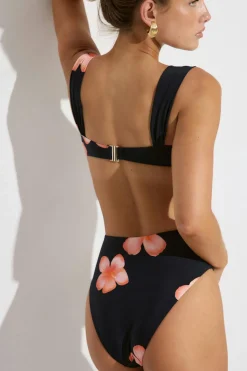 Discount Gina Tricot Wide strap swimsuit Zwart