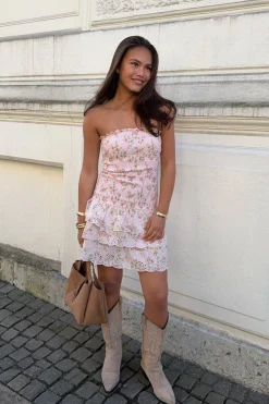 Clearance Gina Tricot Y smock dress Wit